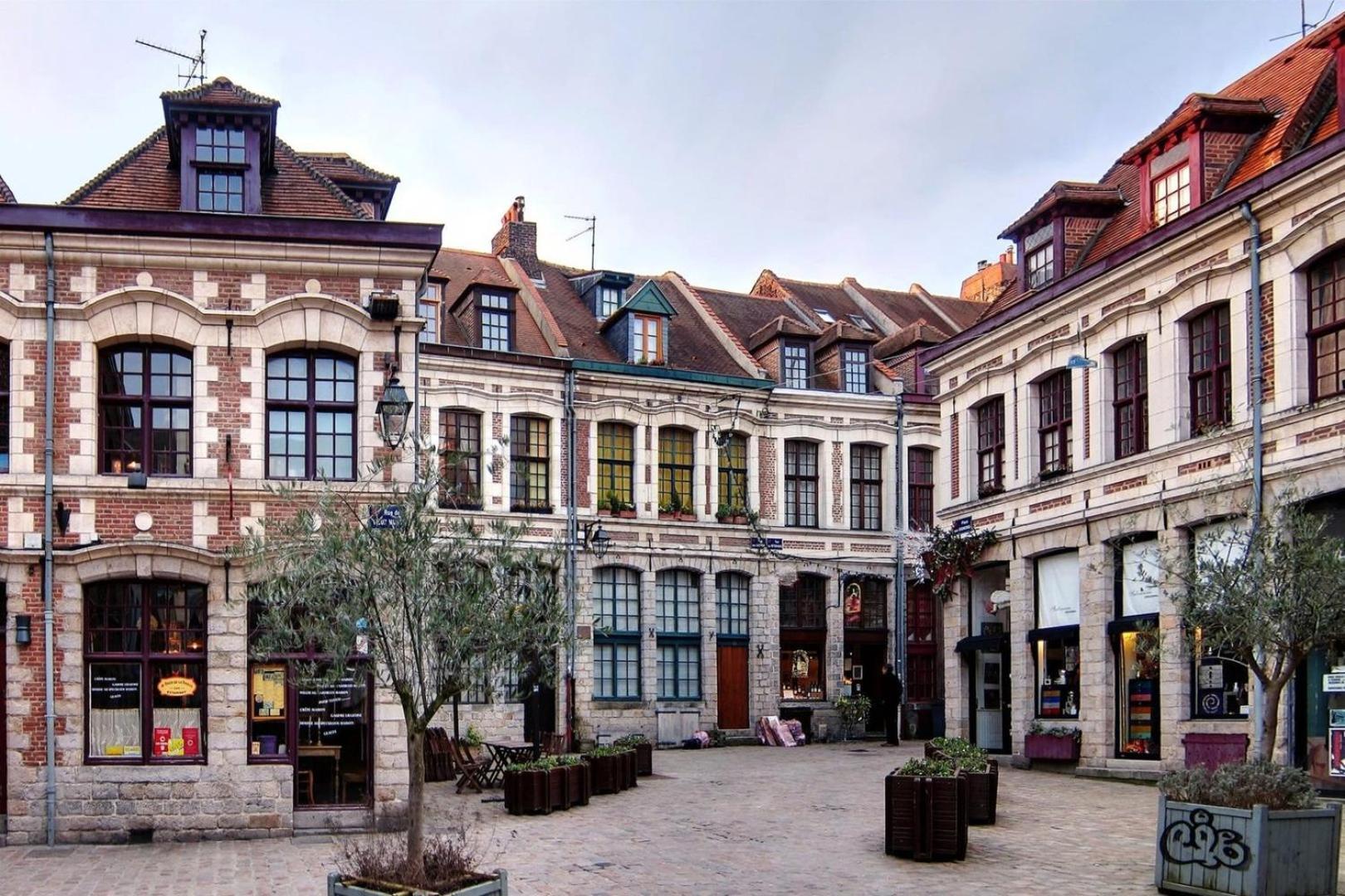 Bright, Fully-Equipped Apartment In Central Lille Exterior photo
